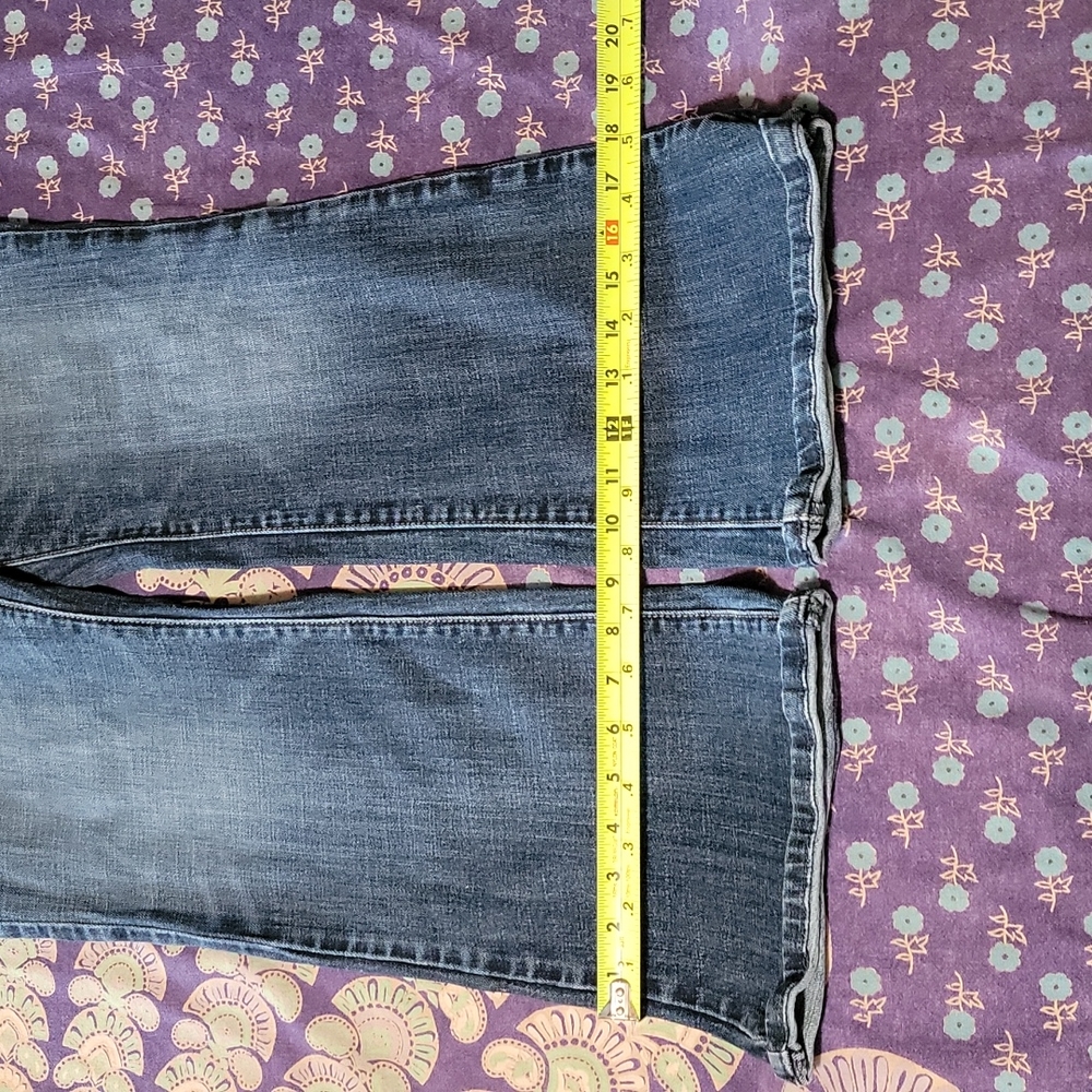 American Eagle Jeans - Picture 2 of 8